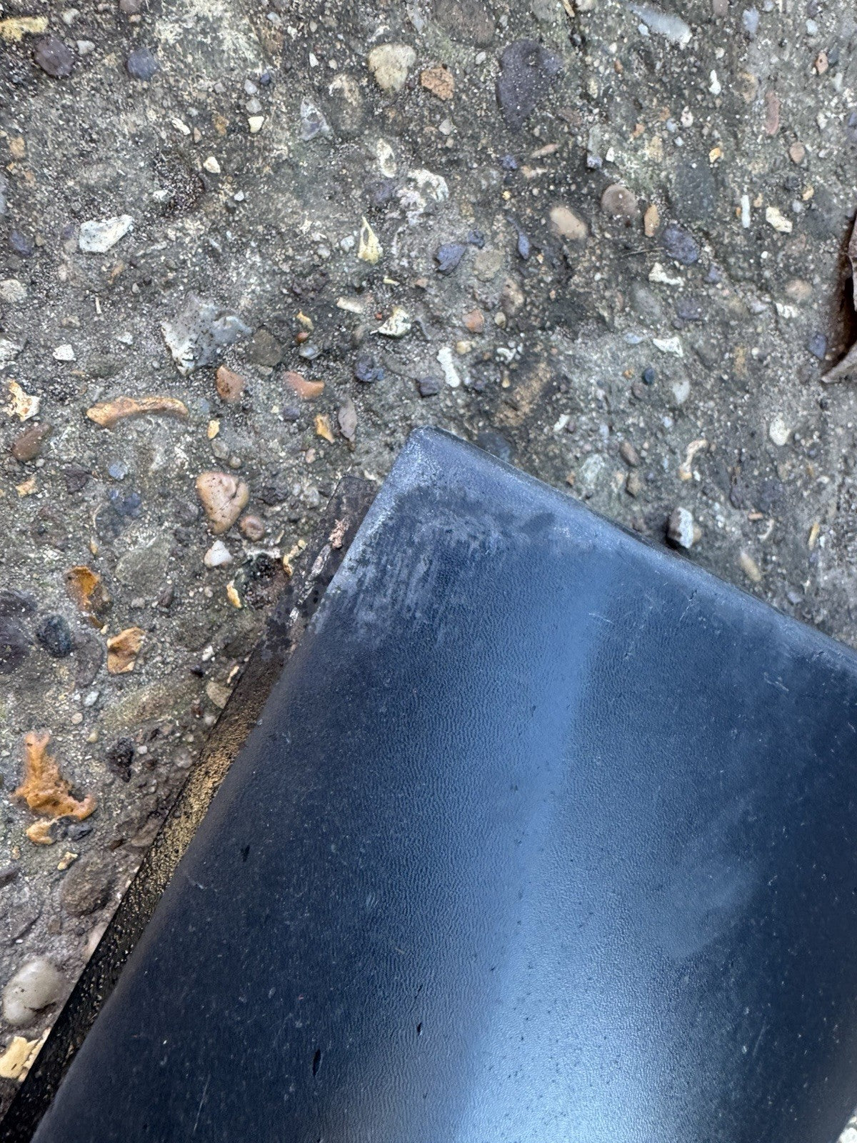 LAND ROVER DISCOVERY L550 13-20 LEFT REAR DOOR MOULDING FK72-21065-ACW