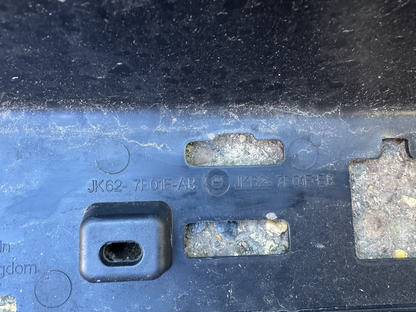 RANGE ROVER SPORT L494 FRONT BUMPER CENTER REINFORCER SUPPORT BRACKET