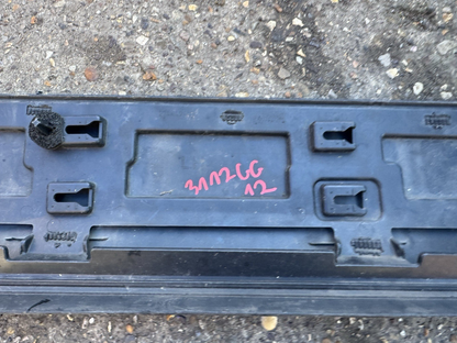 LAND ROVER DISCOVERY SPORT L550 N/S LEFT SIDE REAR DOOR MOULDING FK72-274A49-ADW