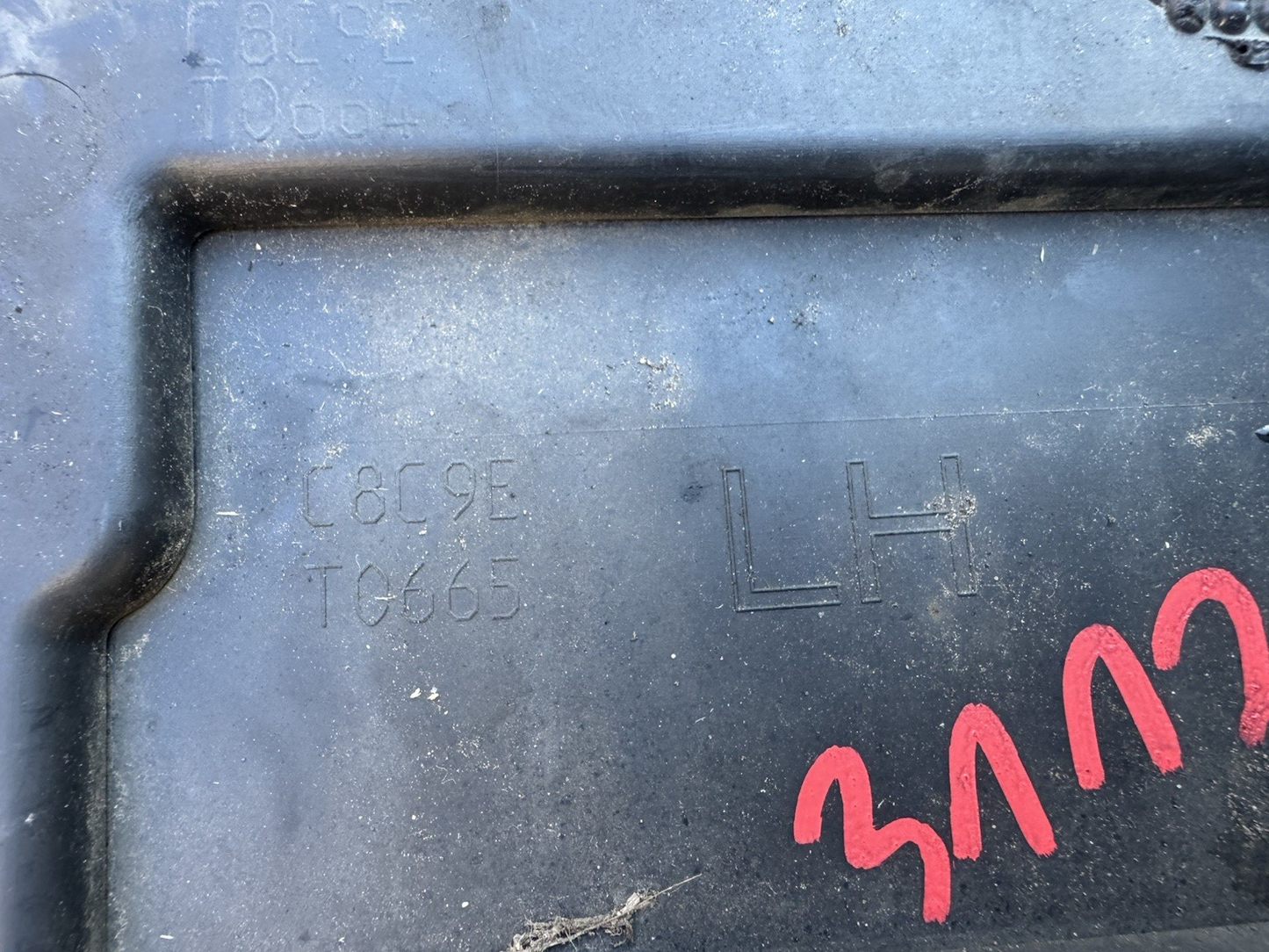 LAND ROVER DISCOVERY SPORT L550 N/S LEFT SIDE REAR DOOR MOULDING FK72-274A49-ADW