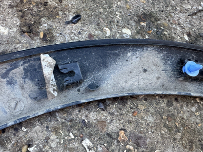 DS 3 DS3 EV MK2 2017on Front Left Wheel Arch Fender Moulding Trim 9820802680