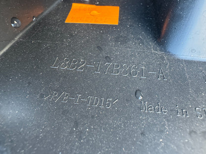 2019 ON L663 LAND ROVER DEFENDER 110 REAR CENTRE BUMPER BRACKET L8B217B861A