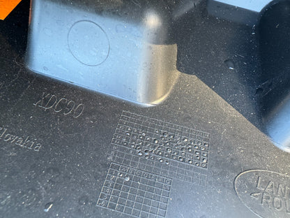 2019 ON L663 LAND ROVER DEFENDER 110 REAR CENTRE BUMPER BRACKET L8B217B861A