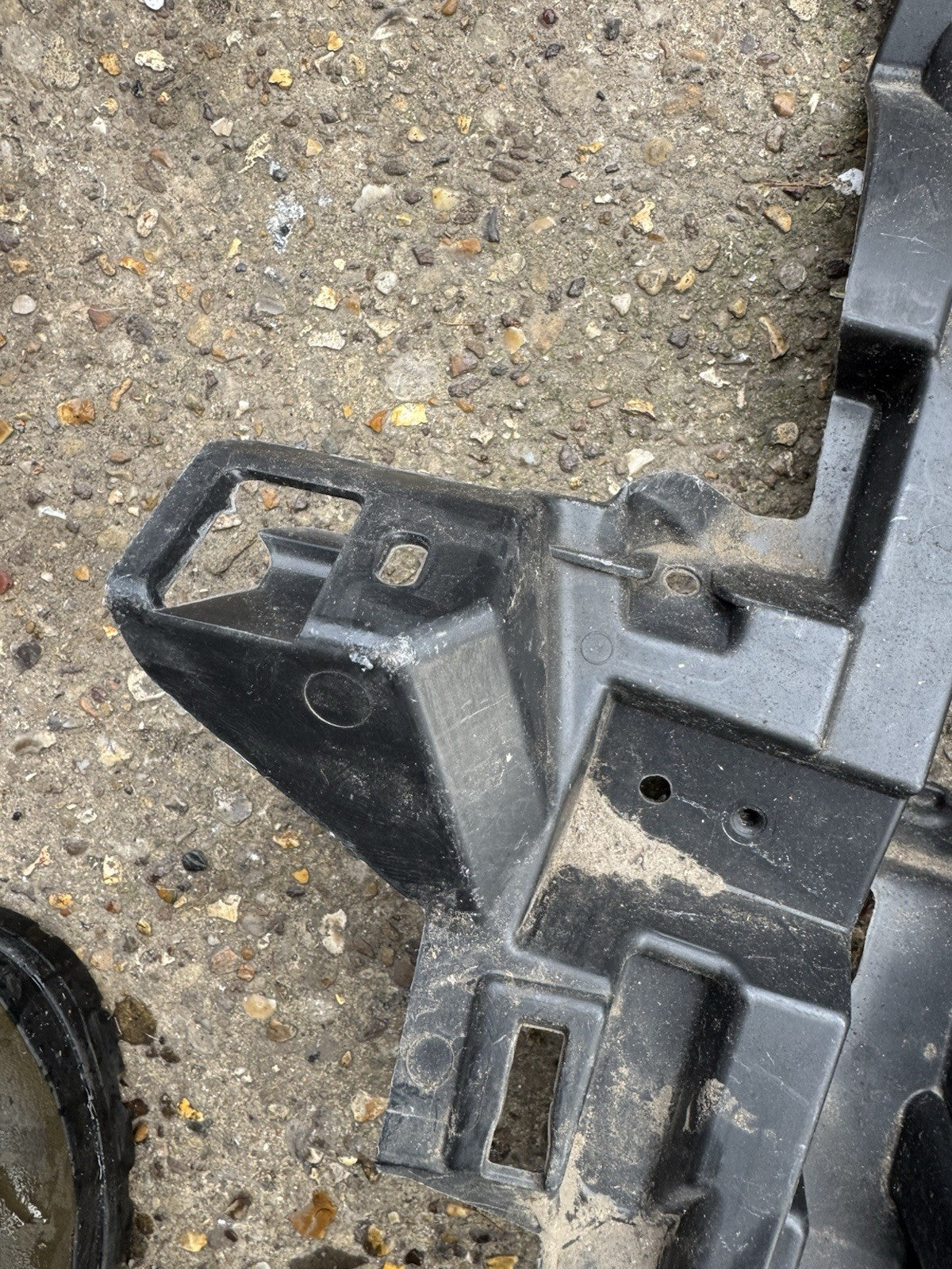 RENAULT CLIO IV Right Front Side Air Duct 269209289R