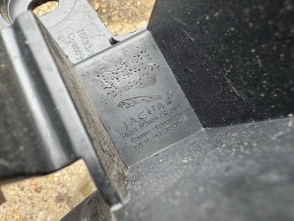 JAGUAR F-PACE X761 2016 REAR RIGHT BUMPER BRACKET MOUNT SUPPORT HK83-17A881-AD