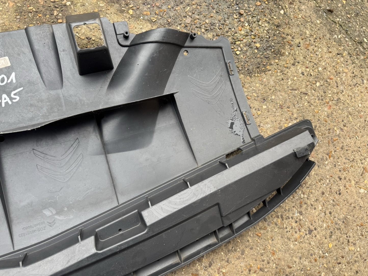 CITROEN C4 2020 ON GENUINE FRONT BUMPER LOWER UNDERTRAY 9834979980