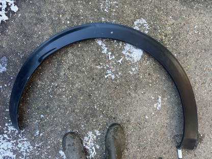 2019 PEUGEOT 3008 REAR ARCH MOULDING RH DRIVER SIDE 5 DOOR HATCHBACK 9825289077