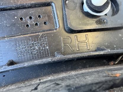 VOLVO XC40 WHEEL ARCH TRIM REAR RIGHT DRIVER SIDE 31448329 2021