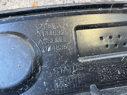 VOLVO XC40 WHEEL ARCH TRIM REAR RIGHT DRIVER SIDE 31448329 2021