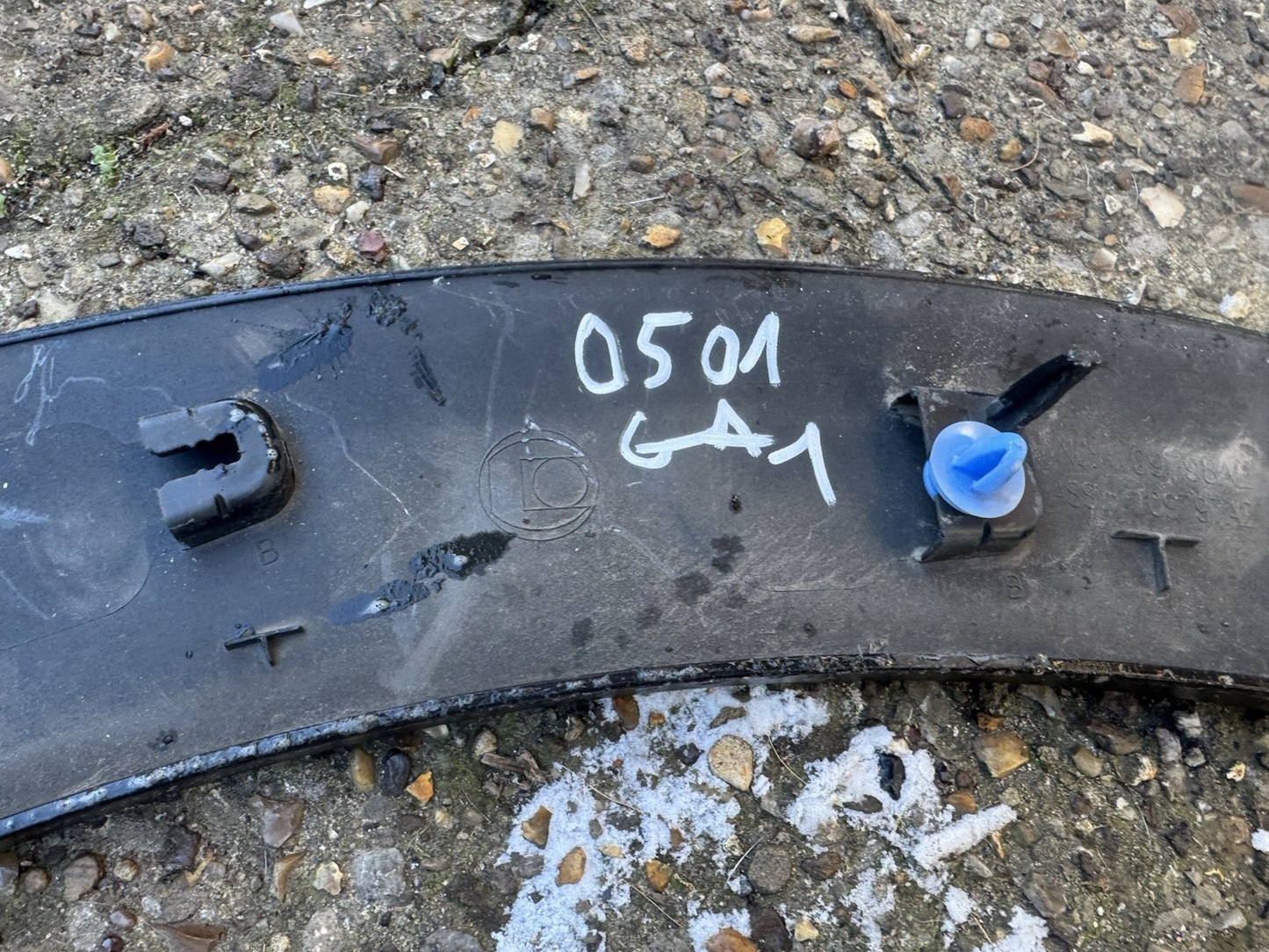 2019 PEUGEOT 3008 REAR ARCH MOULDING RH DRIVER SIDE 5 DOOR HATCHBACK 9825289077