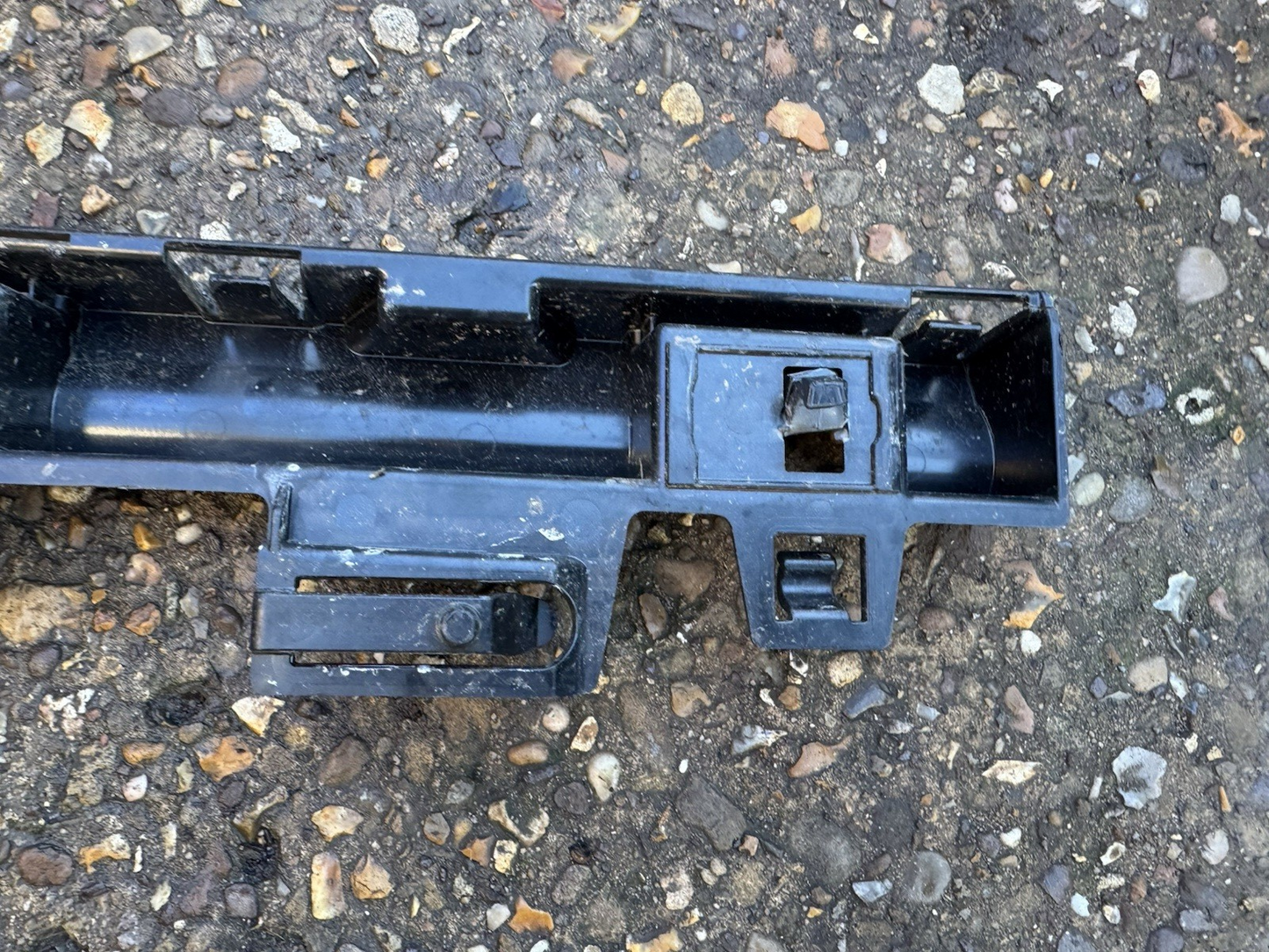 Left Rear Center Side Skirt Mount BMW M2 F87 3.0 M2/M2 Competition 51778065433