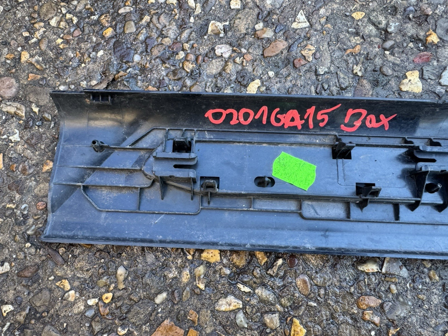 BMW F40 Rear Right Interior Step Trim 2570KHB 5147 7469183 1.50 Petrol 22242739