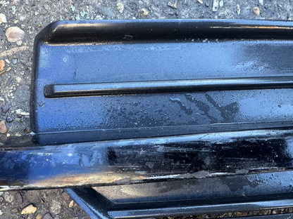 VOLVO XC90 R‑DESIGN 2015–2024 LEFT FRONT BUMPER FOGLIGHT GRILLE 31383839#S179-03