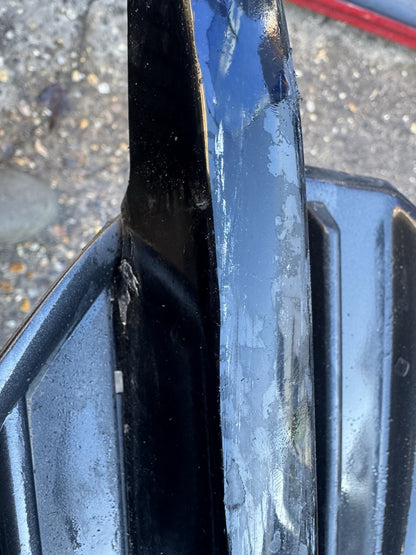 VOLVO XC90 R‑DESIGN 2015–2024 LEFT FRONT BUMPER FOGLIGHT GRILLE 31383839#S179-03