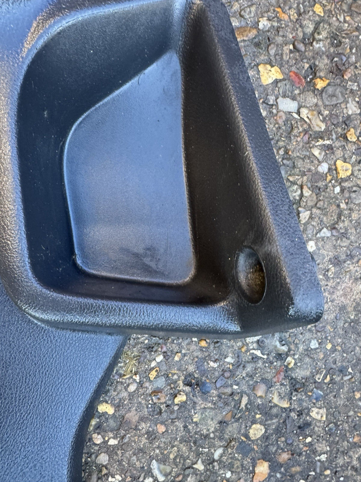 FORD REAR DRIVER RIGHT DOOR INNER SILL TRIM BM51-A13244-A Off A 2011 Focus