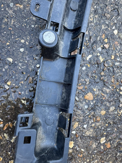 VAUXHALL INSIGNIA BUMPER MOUNT BRACKET REAR CENTRE MK2 2017 13487586