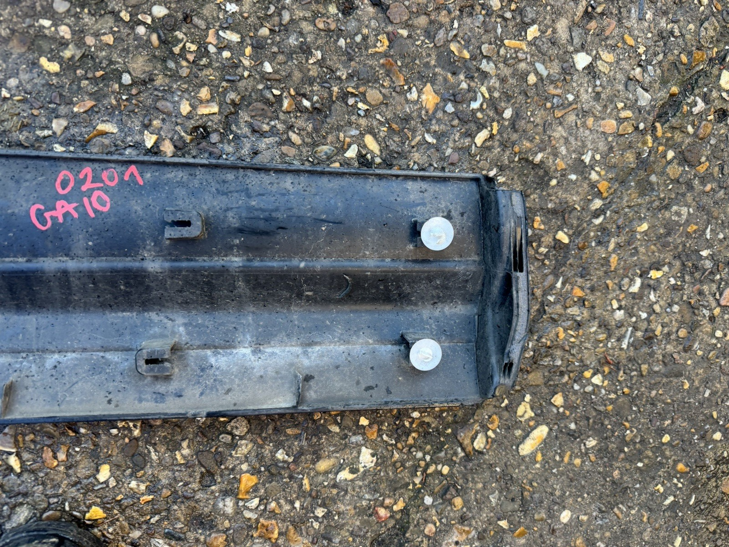 14-18 Fiat 500 Rear Left N/S Wheel Arch Moulding Genuine P/N 735572234 REF F2L25