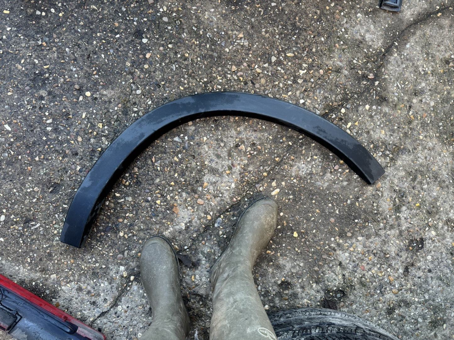 VOLVO XC40 WHEEL ARCH TRIM REAR LEFT PASSENGER SIDE 2020 31448328