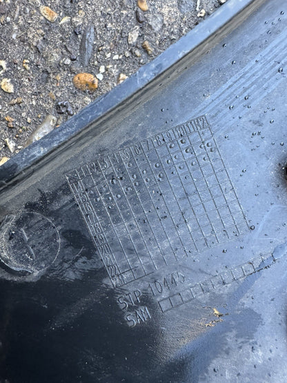 14-18 Fiat 500 Rear Left N/S Wheel Arch Moulding Genuine P/N 735572234 REF F2L25