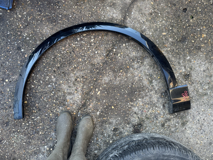 AUDI Q8 S LINE 2018-ON FRONT LEFT WHEEL ARCH MOLDING TRIM 4M8853717B #W697