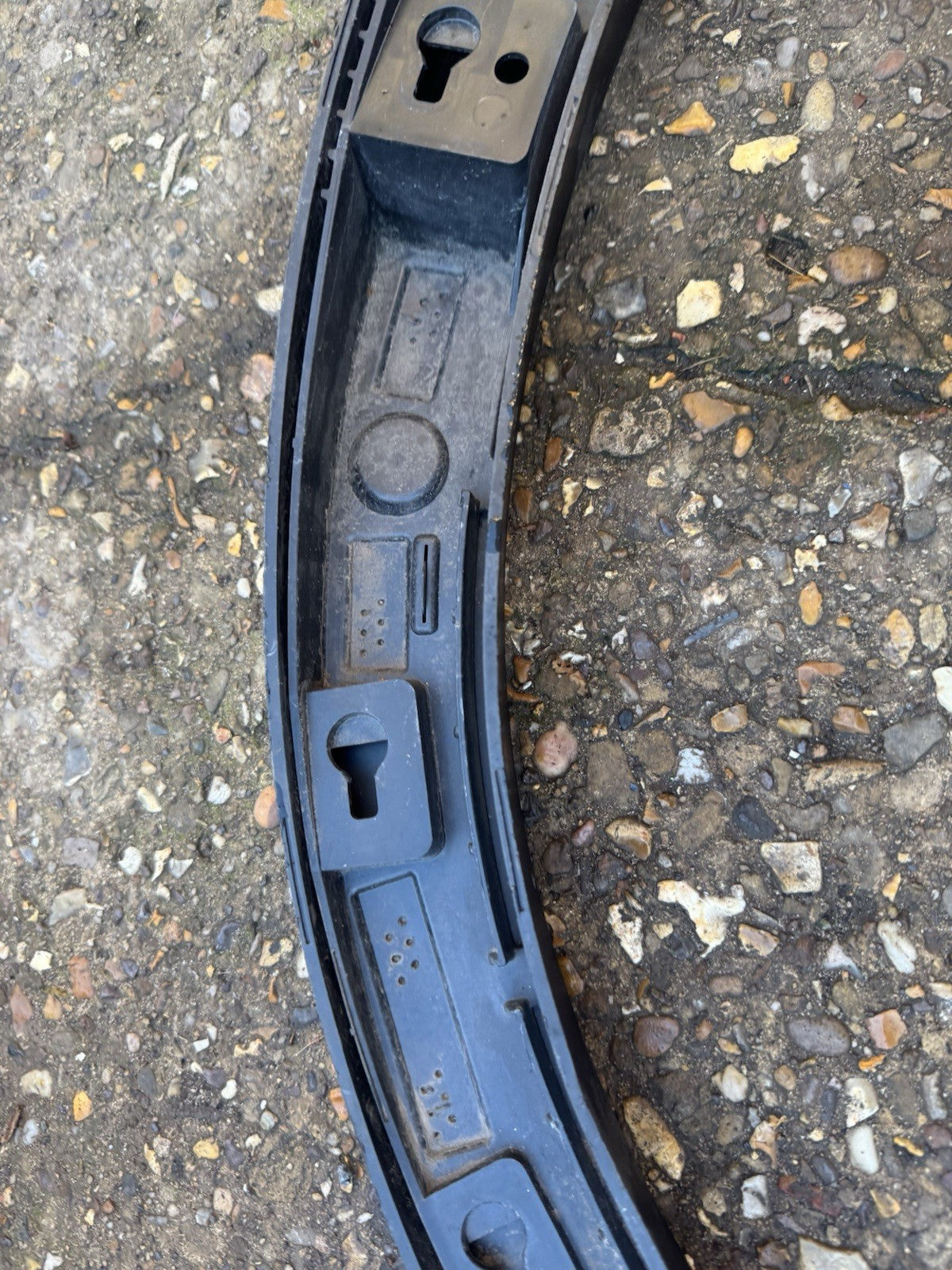 VOLVO XC40 WHEEL ARCH TRIM REAR LEFT PASSENGER SIDE 2020 31448328