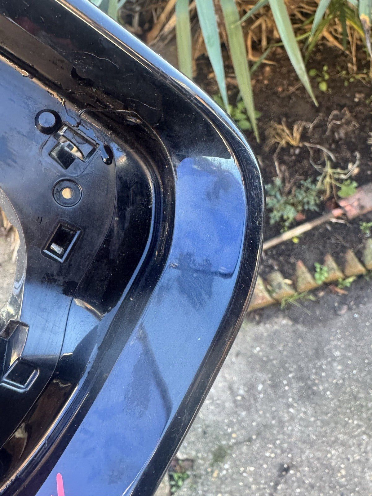 LAND ROVER DEFENDER L663 Right outside Mirror Frame 9501-007, 9501-001 2024on