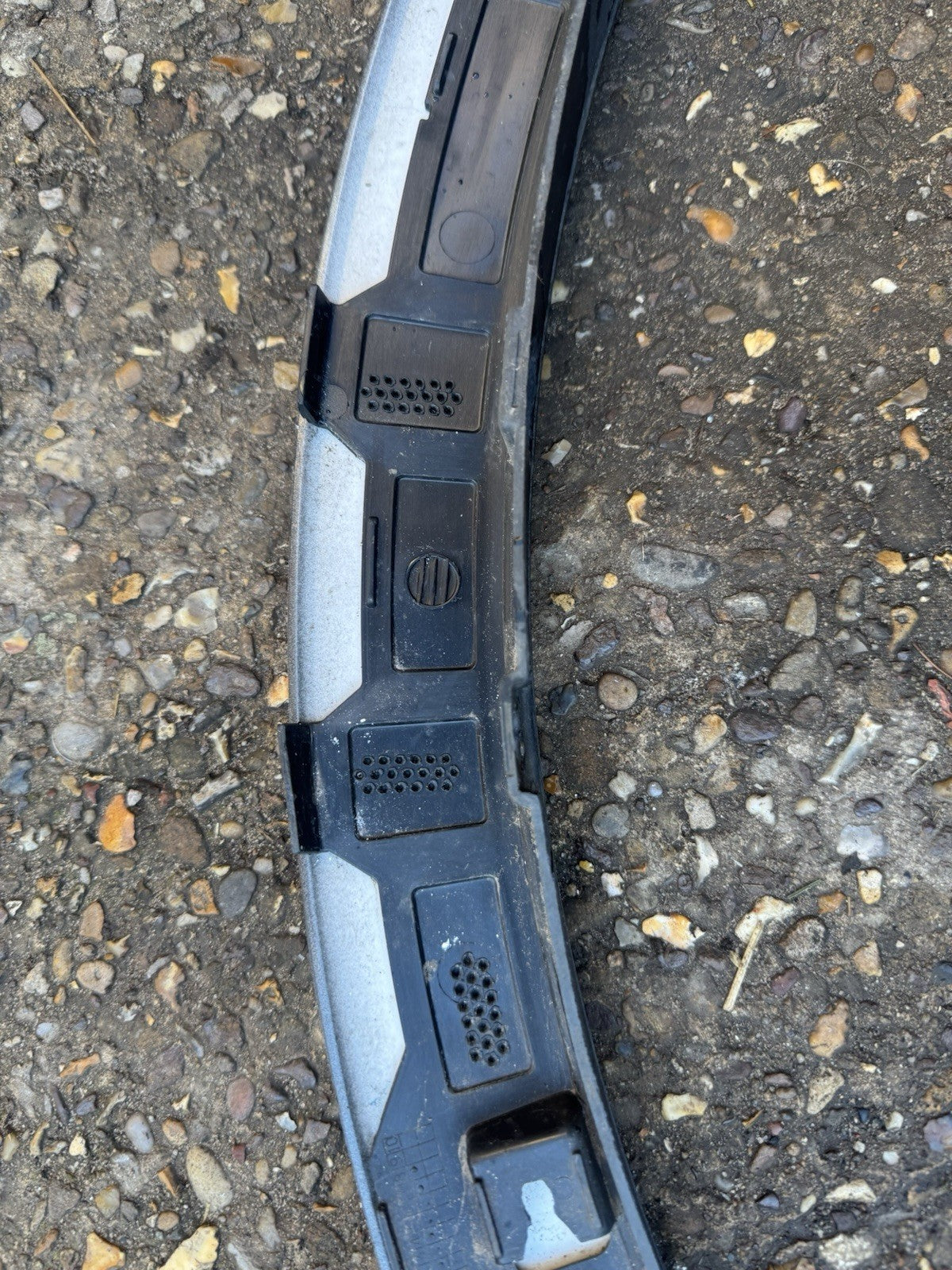 FORD KUGA N/S 2019-ON LEFT FRONT WHEEL ARCH TRIM LV4B-S16D239-A (436)