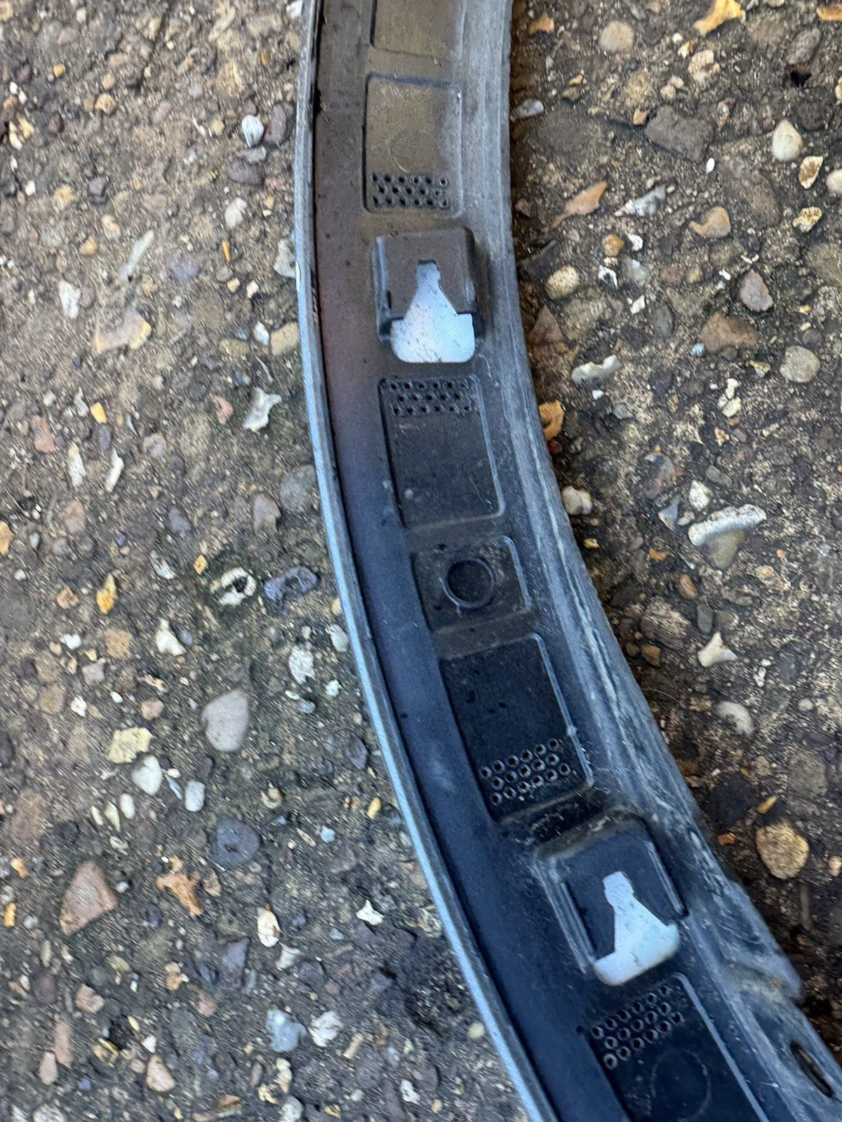 FORD KUGA N/S 2019-ON LEFT FRONT WHEEL ARCH TRIM LV4B-S16D239-A (436)