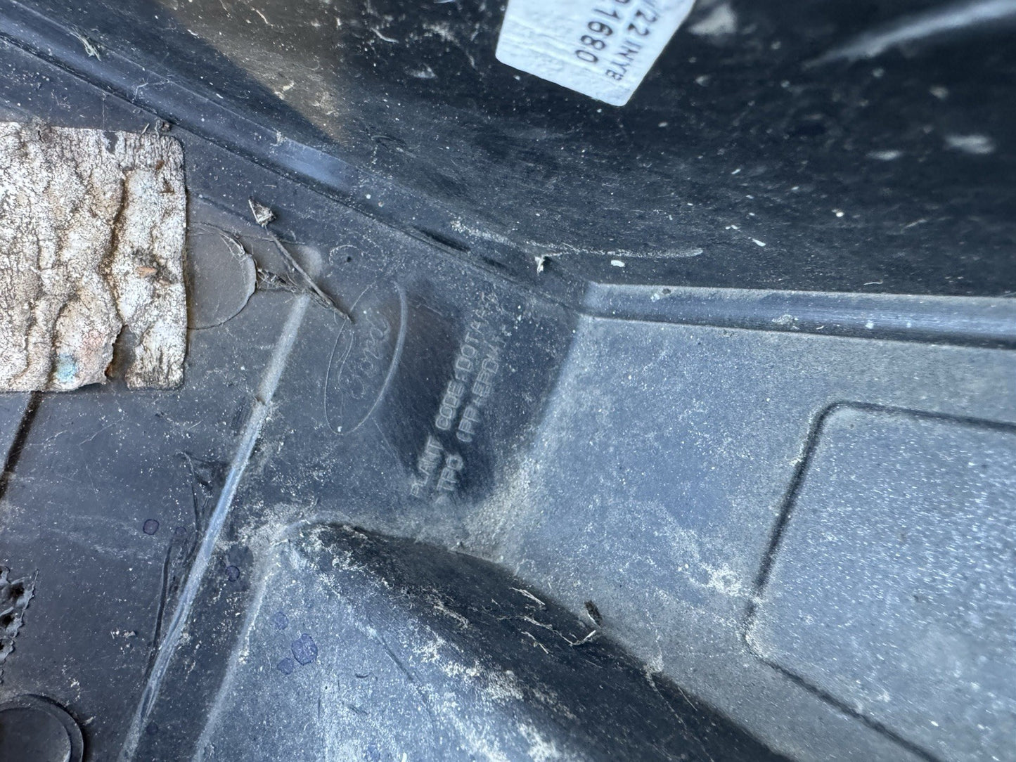 FORD KUGA N/S 2019-ON LEFT FRONT WHEEL ARCH TRIM LV4B-S16D239-A (436)