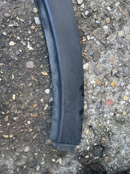 LAND ROVER EVOQUE L538 2016 WHEEL ARCH TRIM MOULDING FRONT LEFT BJ32-16A075-AC