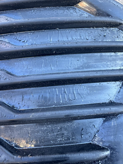 VOLVO XC60 MK2 BUMPER GRILL GRILLE FRON RIGHT DRIVER SIDE 32234962 2020on