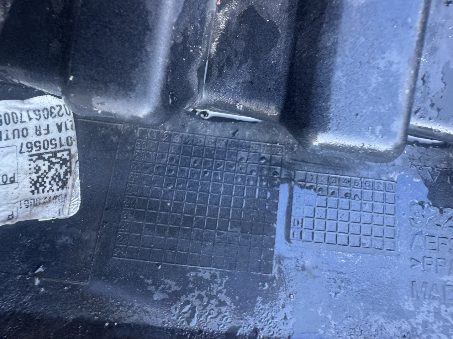 VOLVO XC60 MK2 BUMPER GRILL GRILLE FRON RIGHT DRIVER SIDE 32234962 2020on