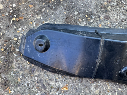 Mercedes GLC Fender Seal Left a2538890025 X253 2017 16880296