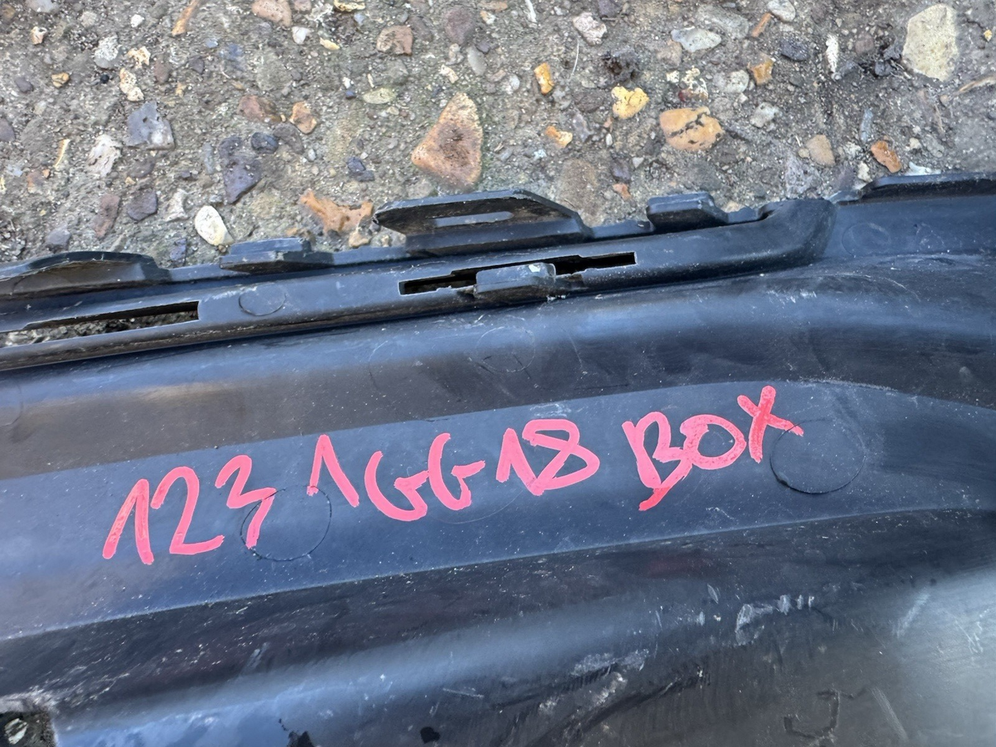 FORD TOURNEO CONNECT III BUMPER GRILLE FRONT RIGHT 21-