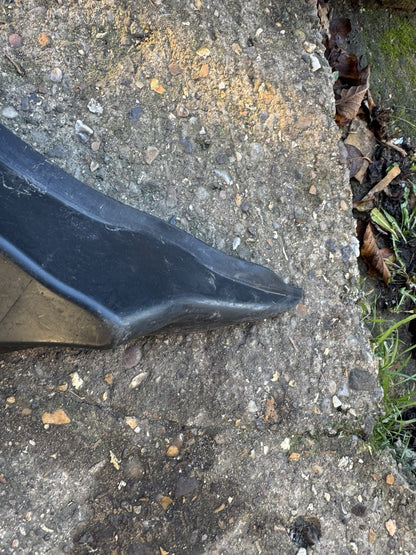 Mercedes GLC Fender Seal Left a2538890025 X253 2017 16880296