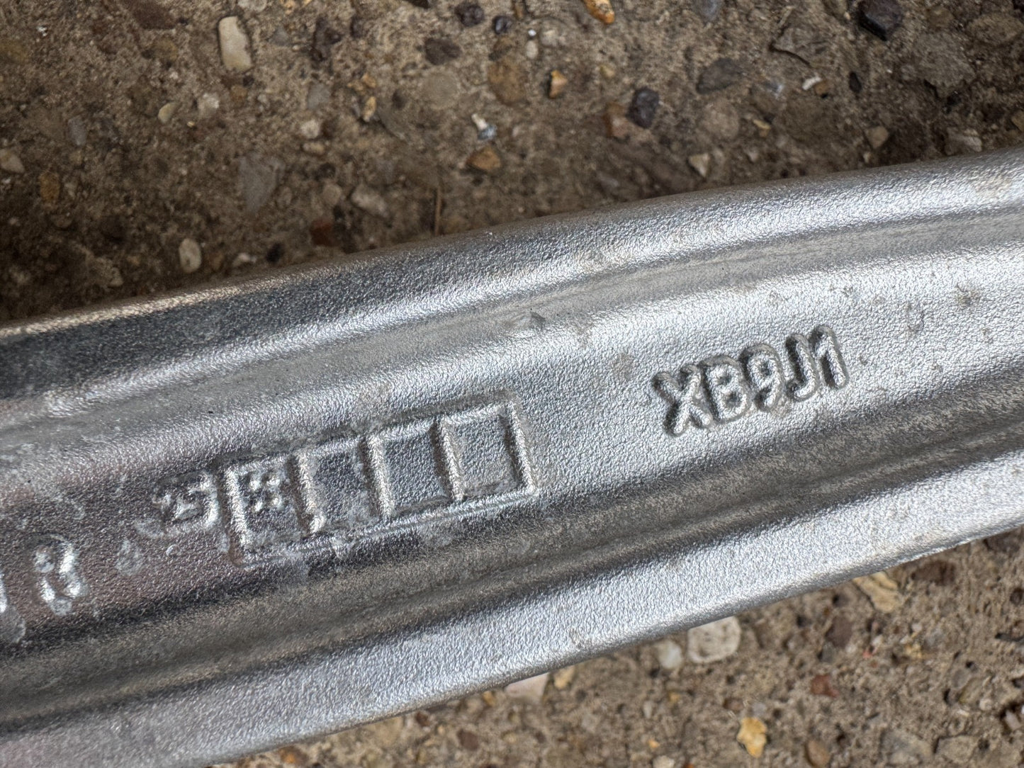 2025 Rear Right Control Arm LR RR SPORT L461 M9R3-5B551