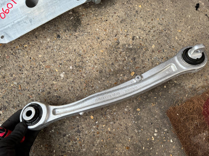 2025 Rear Right Control Arm LR RR SPORT L461 M9R3-5B551