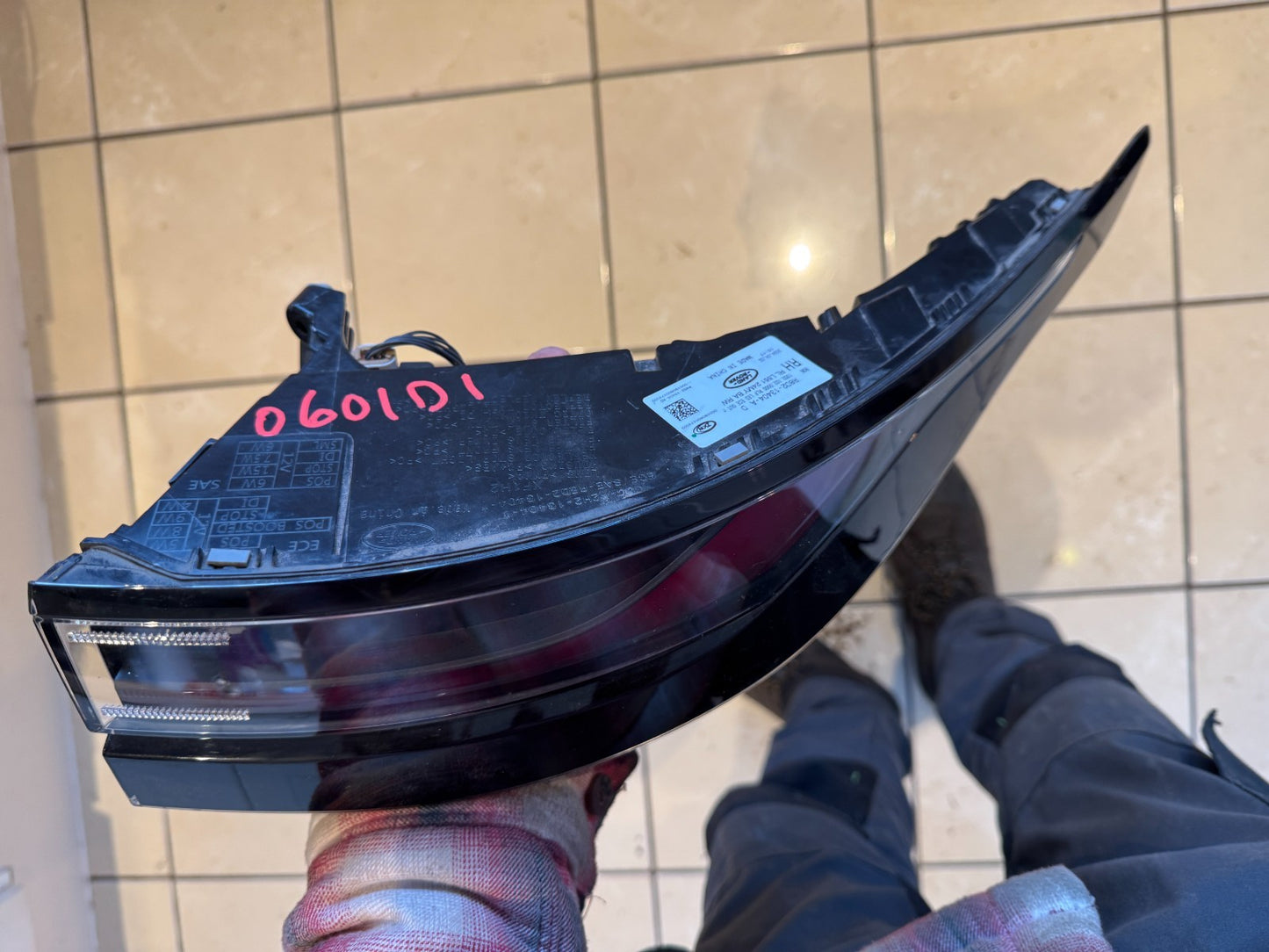 2024 LATEST VERSION Range Rover Evoque L551 RIGHT Rear Tail Light R8D213404AD