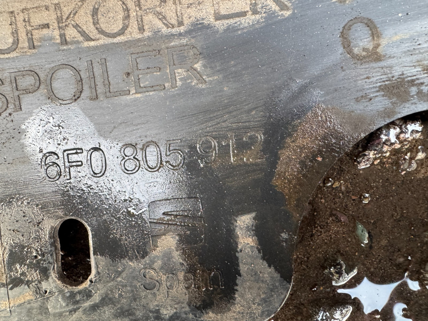 NOT FAKE! SEAT Ibiza 2018-on front wheel arch housing liner (right) 6F0805912H