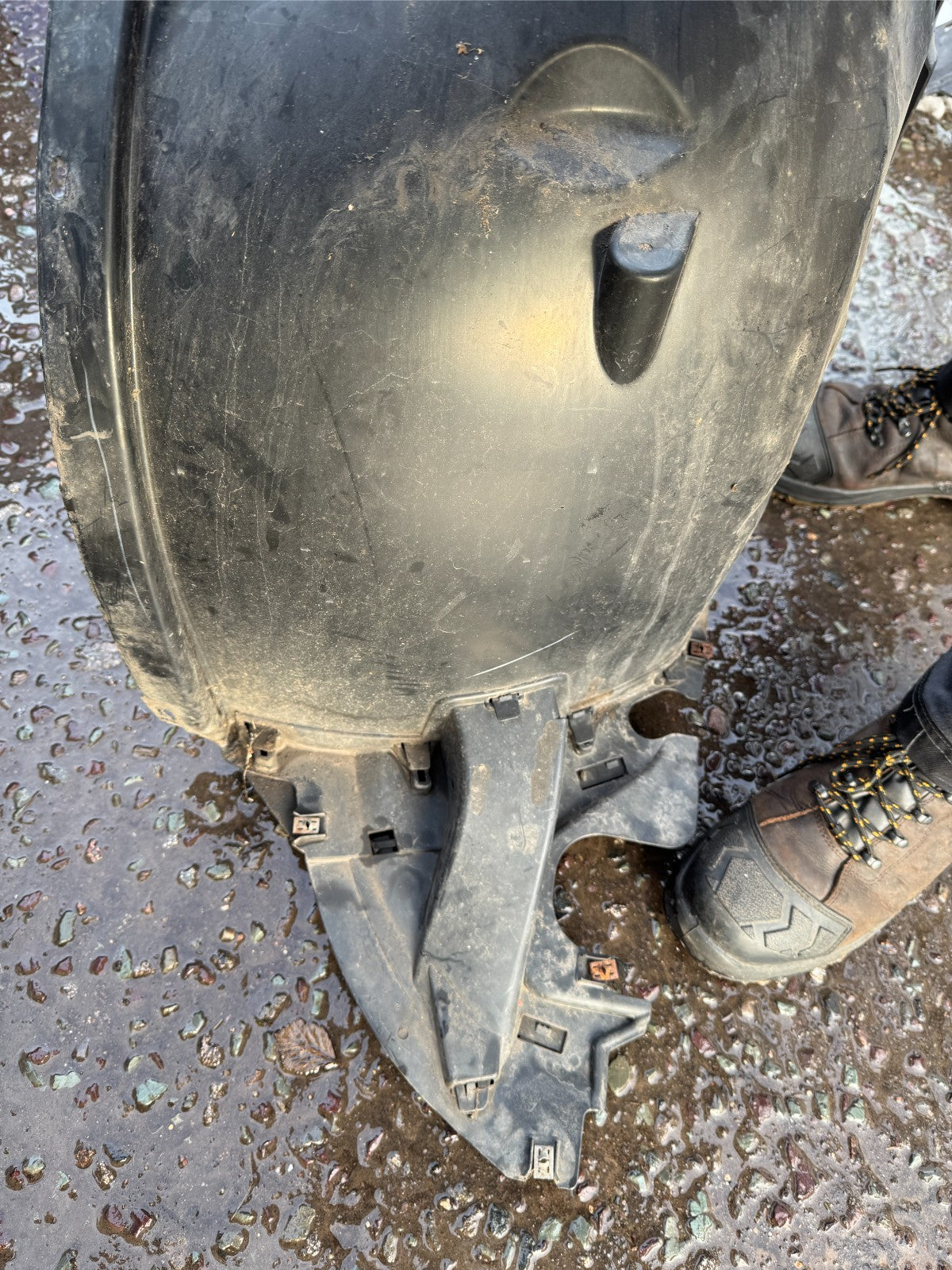 NOT FAKE! SEAT Ibiza 2018-on front wheel arch housing liner (right) 6F0805912H