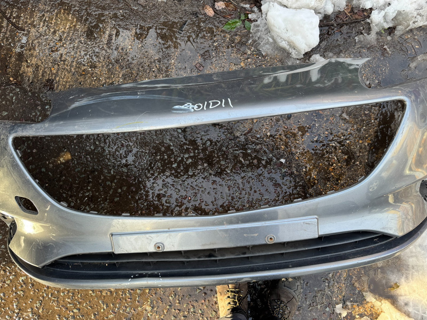 VAUXHALL CORSA E FRONT BUMPER & TRIM 2014 onward GENUINE 13432002 Damaged