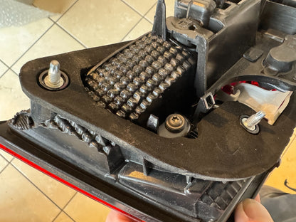 2015 SEAT/CUPRA LEON  1.6TDI(2013-2020) RIGHT INNER TAILLIGHT 5F0 945 307 H