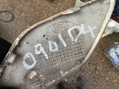 FORD FOCUS ST LINE FRONT BUMPER TOW EYE COVER JX7B-17A989-S Blue 2018-2022