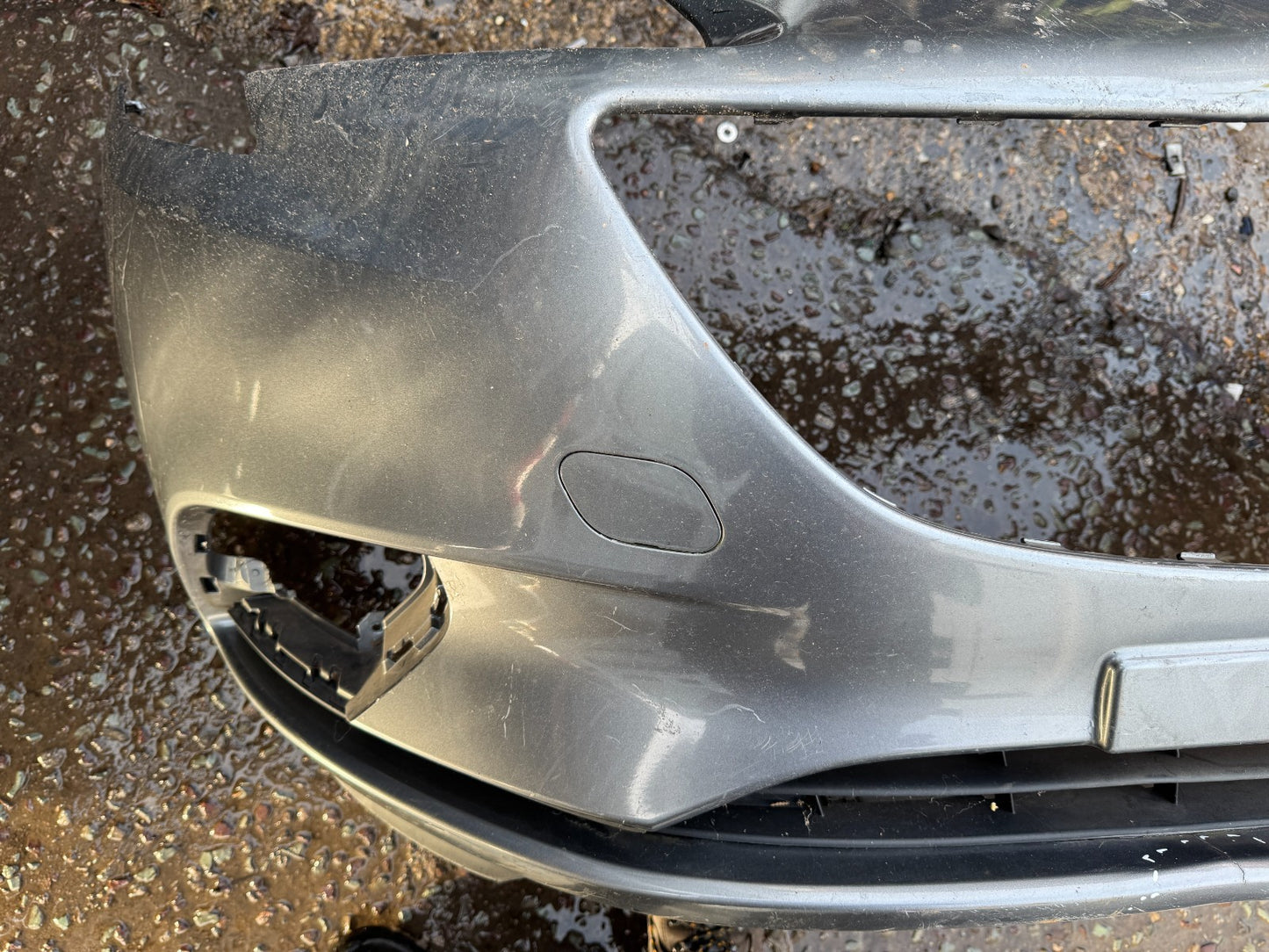 VAUXHALL/OPEL CORSA E FRONT BUMPER TOW EYE COVER 13399230 GENUINE 2015-2018