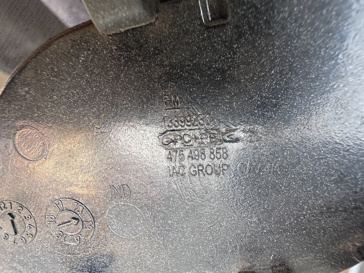 VAUXHALL/OPEL CORSA E FRONT BUMPER TOW EYE COVER 13399230 GENUINE 2015-2018