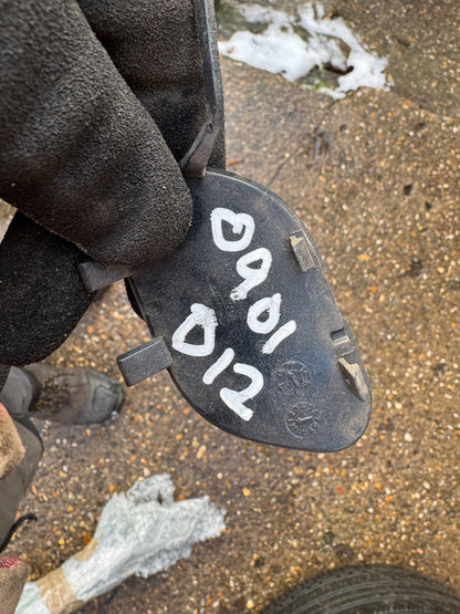 VAUXHALL/OPEL CORSA E FRONT BUMPER TOW EYE COVER 13399230 GENUINE 2015-2018