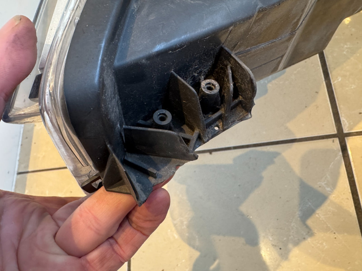 Vauxhall Combo E MK5 2018 RIGHT O/S Headlamp 9816823780 DAMAGED