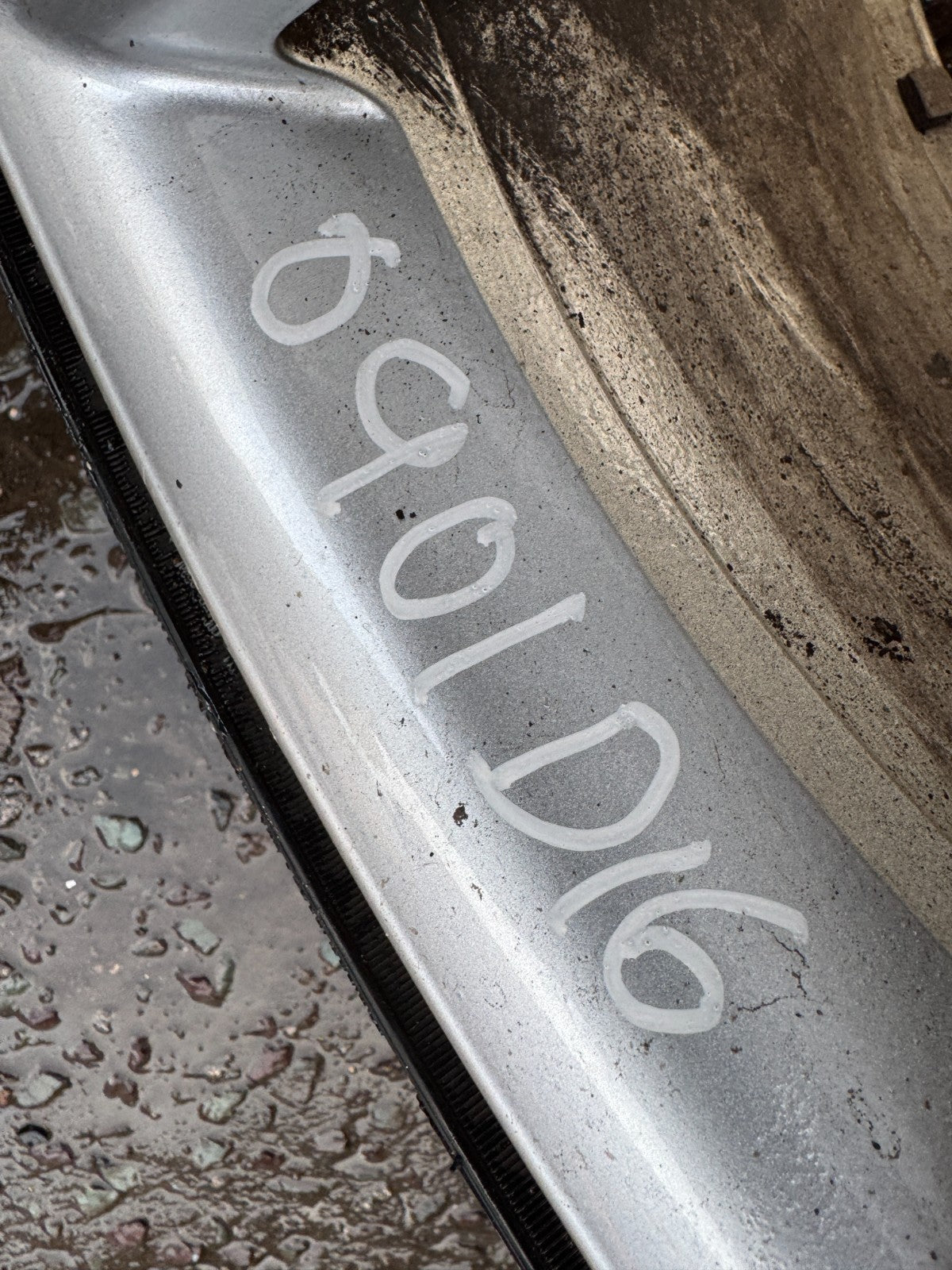 2013 AUDI A1 ALLOY WHEEL WITH TYRE 215 40 17 8X0601025AP