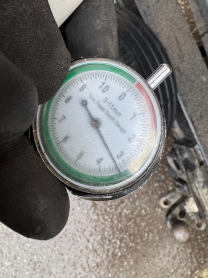 2013 AUDI A1 ALLOY WHEEL WITH TYRE 215 40 17 8X0601025AP