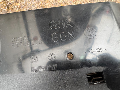 2025 BMW 5 series G60 G6X G90 M5 Front bumper upper radiator grill 5A09B52